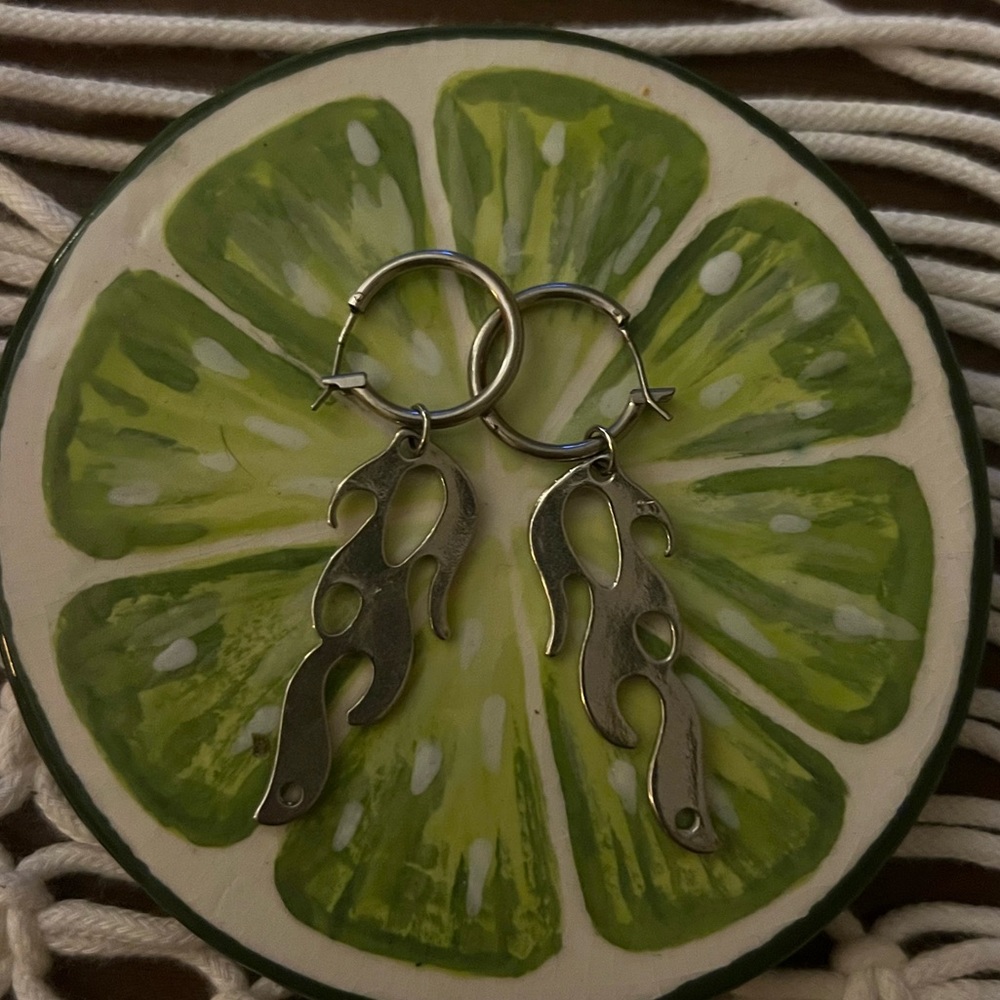 brandy melville flame earrings